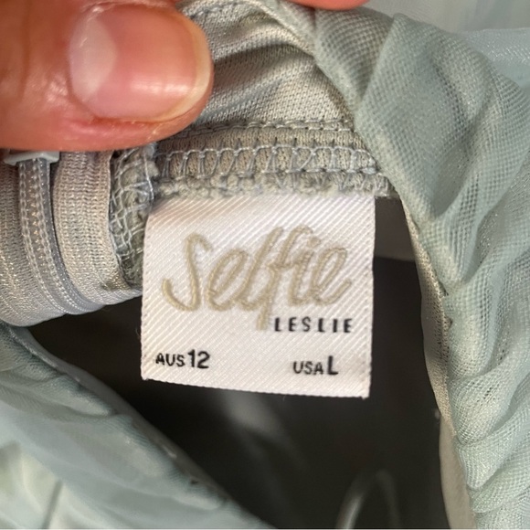 Selfie Leslie: floating by plunging neckline mesh overlay midi sage dress - Picture 3 of 7